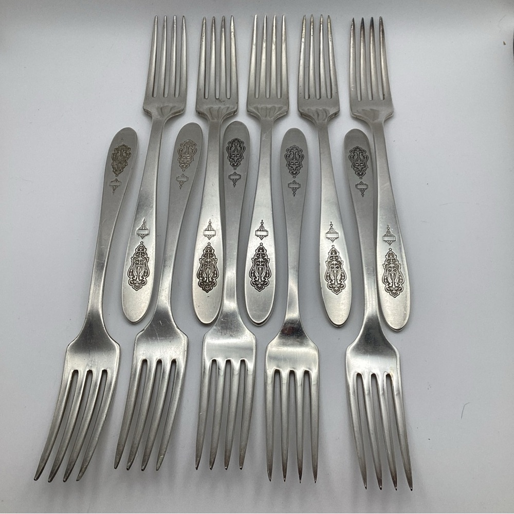 10 X Oneida Community BIRD OF PARADISE Silver Plate 7 1/8” Grille Forks Flatware